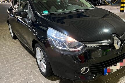 Renault Clio 139.850 km 5.600 &euro; köln 50739