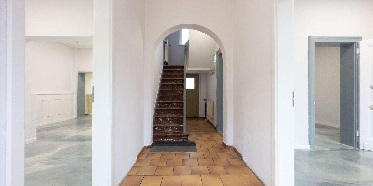 Gewerbeobjekt Kerpen Brüggen - 1 Zimmer, 202 m&sup2;, 370.000&euro; | Angebot:25749015