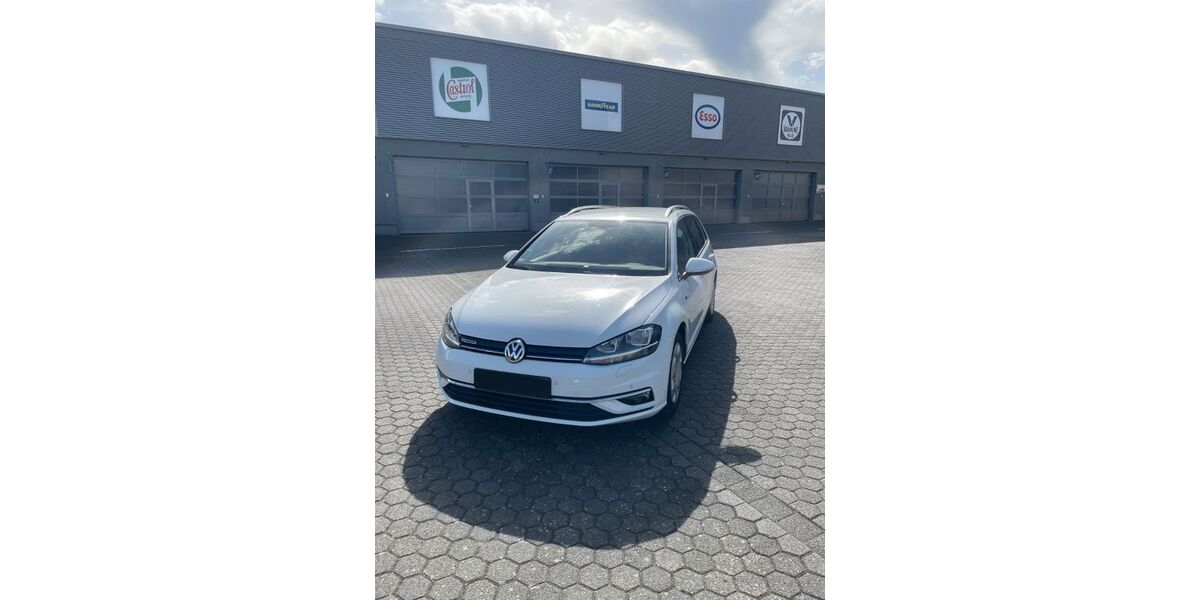 VW Golf 124.000 km 13.650 &euro; Köln 50937