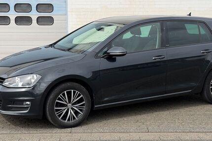VW Golf 275.000 km 7.999 &euro; Düren 52353