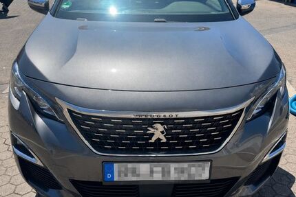 Peugeot 5008 103.000 km 22.100 &euro; Bonn 53229