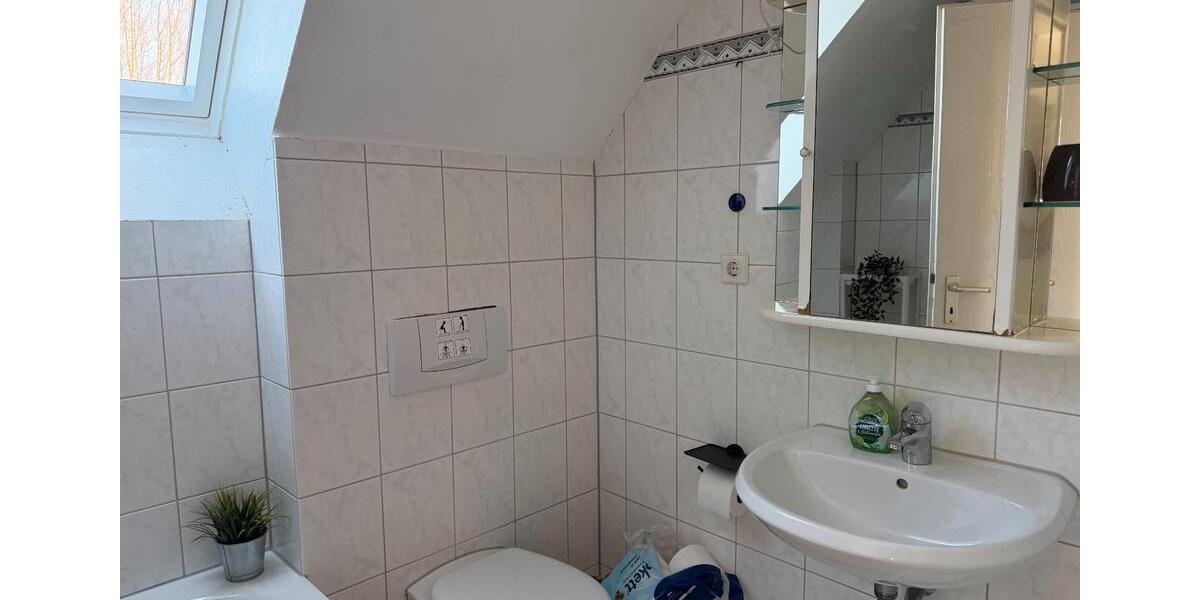 Einfamilienhaus Leverkusen Schlebusch - 4 Zimmer, 245 m&sup2;, 2.700&euro; | Angebot:25904893