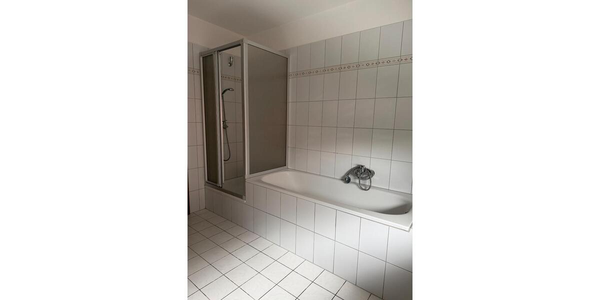 Etagenwohnung Bergheim - 5 Zimmer, 184 m&sup2;, 395.000&euro; | Angebot:26614301