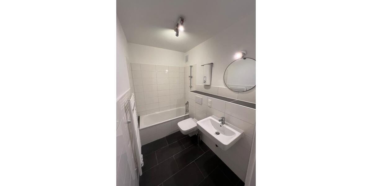 Etagenwohnung Wesseling - 1 Zimmer, 15 m&sup2;, 590&euro; | Angebot:26040055