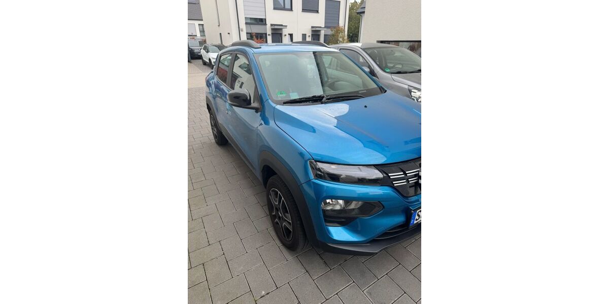 Dacia Spring 32.480 km 9.999 &euro; Troisdorf 53844
