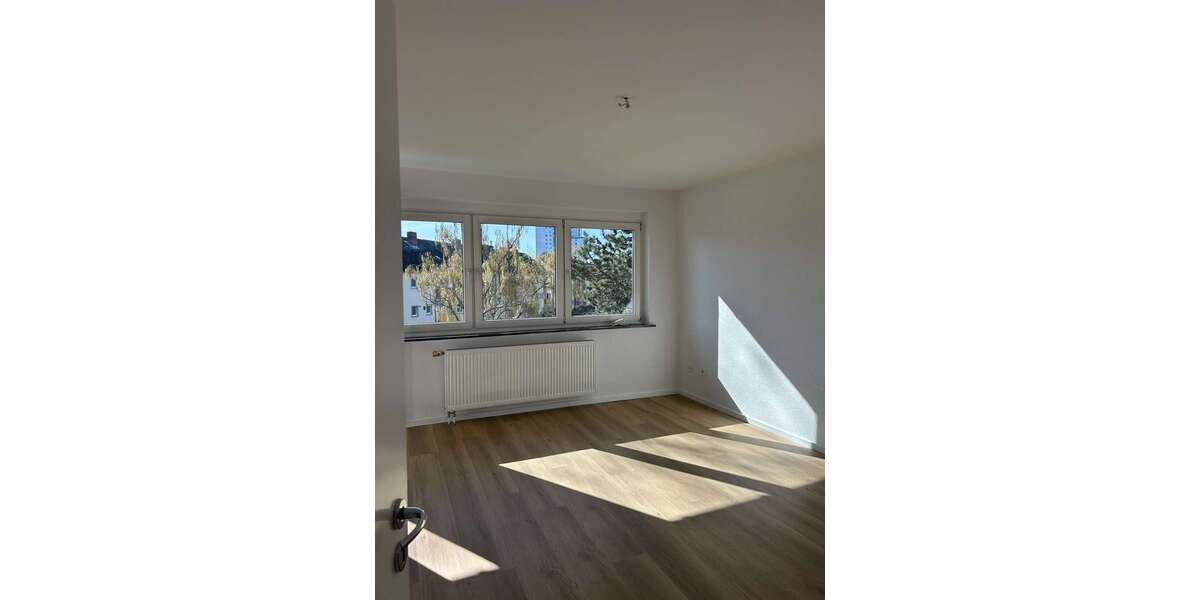 Etagenwohnung Brühl - 3 Zimmer, 65 m&sup2;, 799&euro; | Angebot:26119089