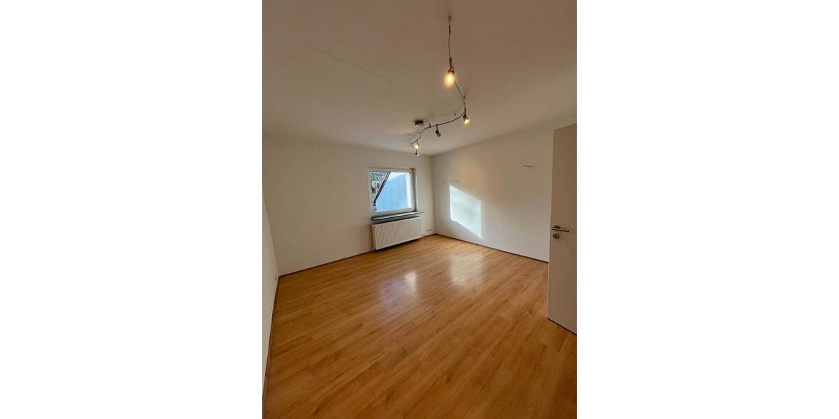 Etagenwohnung Bonn Dransdorf - 1 Zimmer, 28 m&sup2;, 480&euro; | Angebot:26546050