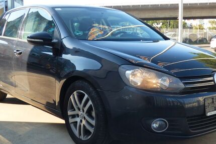 VW Golf 200.000 km 3.900 &euro; Köln 51105
