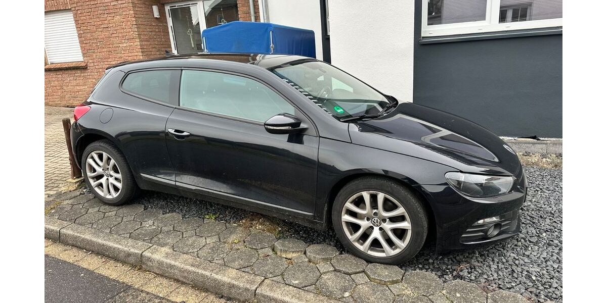 VW Scirocco 140.000 km 7.300 &euro; Kreuzau 52372