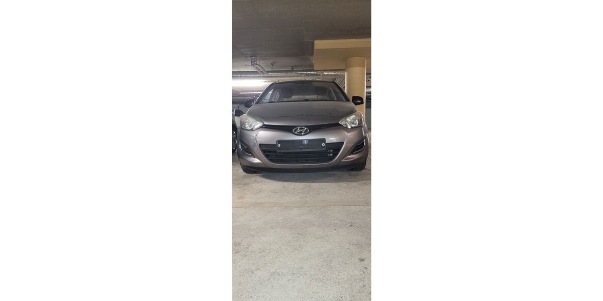 Hyundai i20 178.800 km 2.200 &euro; Meckenheim 53340