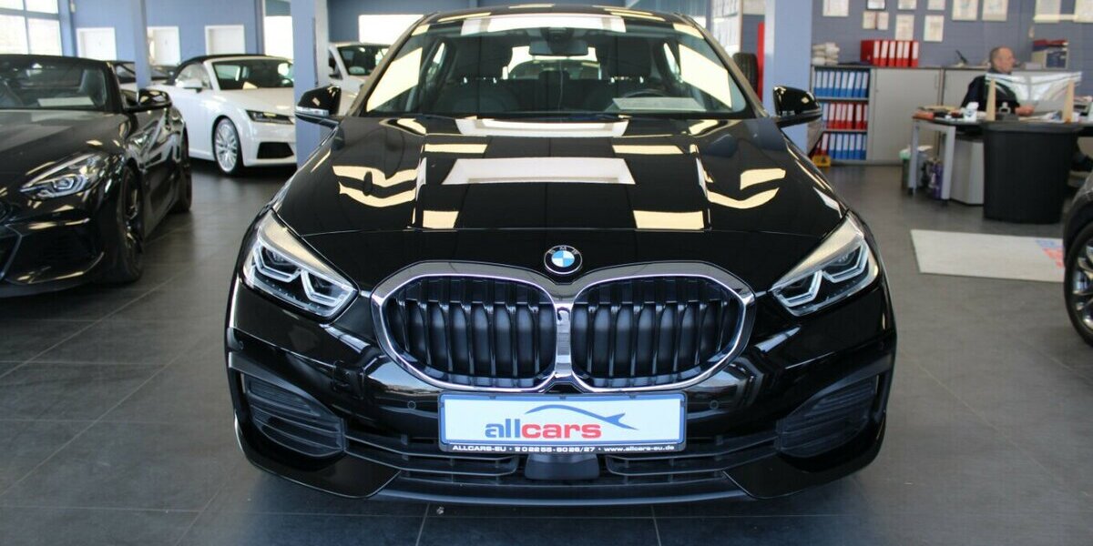 BMW 118 118d Advantage 71.030 km 20.980 &euro; Euskirchen 53881