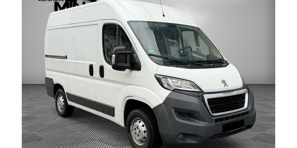Peugeot Boxer 157.000 km 11.990 &euro; Köln 51067