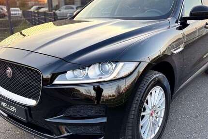 Jaguar F-Pace 129.000 km 14.900 &euro; Troisdorf 53842