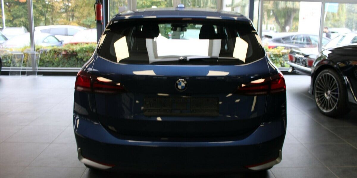 BMW 218 Active Tourer Aut. 89.998 km 21.980 &euro; Euskirchen 53881