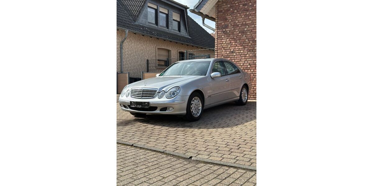 Mercedes-Benz E 200 105.000 km 6.500 &euro; Zülpich 53909