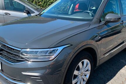 VW Tiguan 203.343 km 18.499 &euro; Mechernich/Kommern 53894