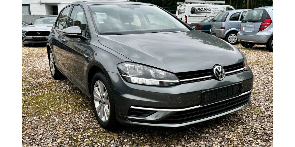 VW Golf 65.498 km 13.900 &euro; Bonn 53179