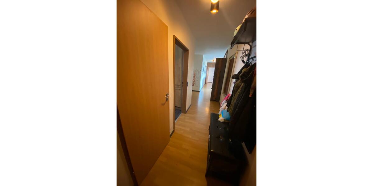 Etagenwohnung Köln Heimersdorf - 4 Zimmer, 104 m&sup2;, 325.000&euro; | Angebot:26987333