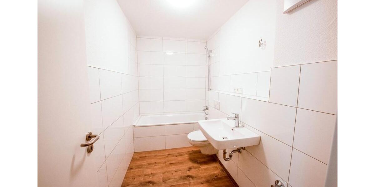 Etagenwohnung Hürth - 2 Zimmer, 63 m&sup2;, 1.070&euro; | Angebot:26021457