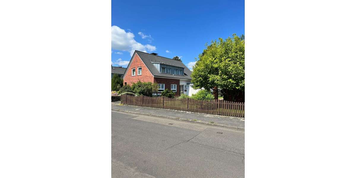 Einfamilienhaus Bonn Hardtberg - 7 Zimmer, 140 m&sup2;, 880.000&euro; | Angebot:25159007