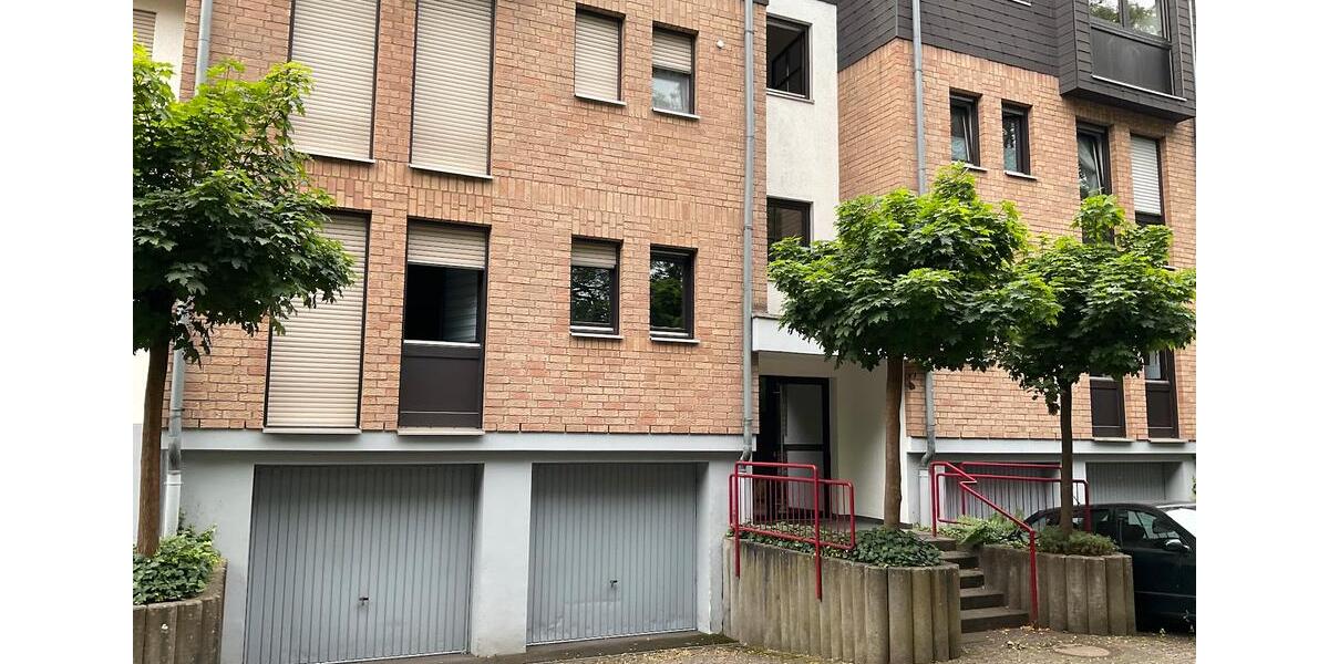 Etagenwohnung Sankt Augustin - 2 Zimmer, 94 m&sup2;, 899&euro; | Angebot:21314022