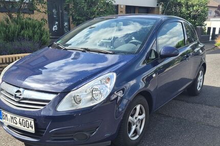 Opel Corsa 96.000 km 2.990 &euro; Pulheim 50259