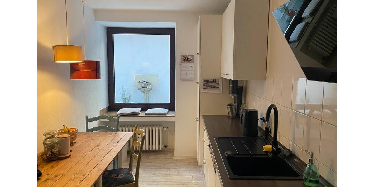 Erdgeschoßwohnung Köln Innenstadt - 2 Zimmer, 72 m&sup2;, 1.800&euro; | Angebot:25943763