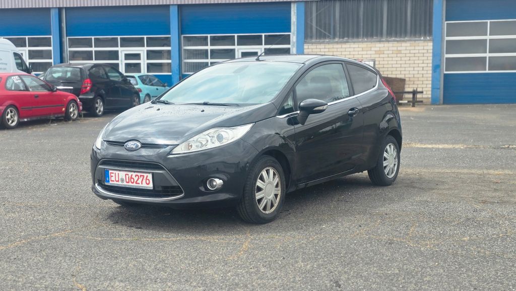 Ford Fiesta 212.000 km 2.500 &euro; Euskirchen 53879