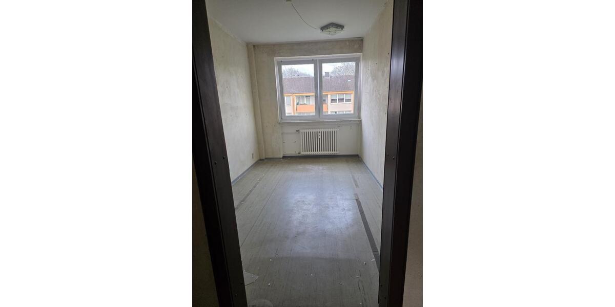 Etagenwohnung Euskirchen - 4 Zimmer, 80 m&sup2;, 1.550&euro; | Angebot:24981051