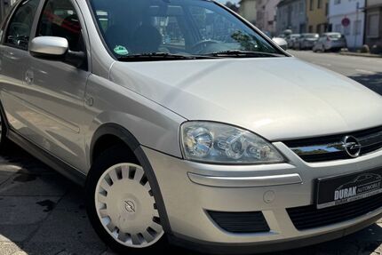 Opel Corsa 25.700 km 3.700 &euro; Siegburg 53721