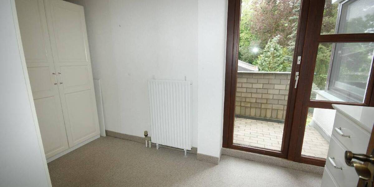 Etagenwohnung Köln Wahn - 4 Zimmer, 88 m&sup2;, 750&euro; | Angebot:26642082