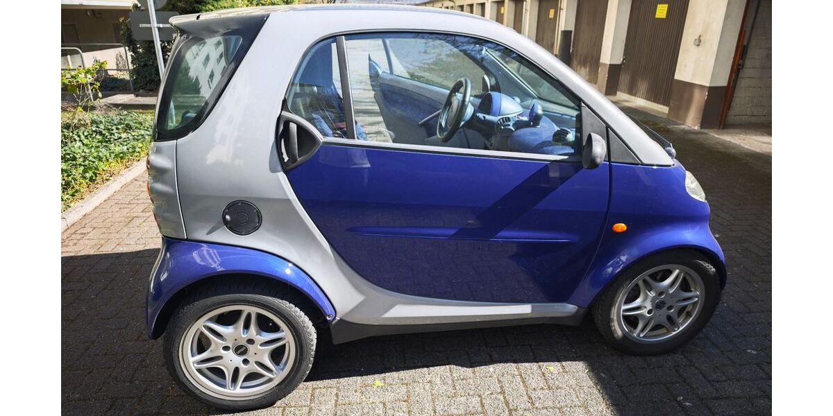 Smart ForTwo 154.200 km 2.890 &euro; Köln 50679