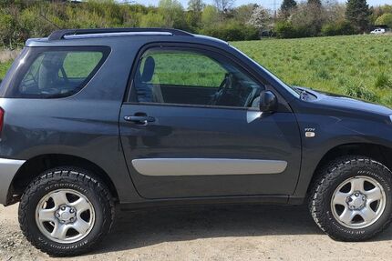 Toyota RAV 4 118.000 km 6.600 &euro; Köln 51107