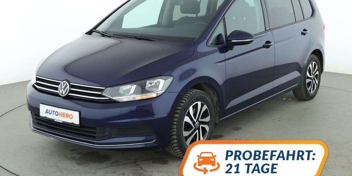 VW Touran 59.438 km 24.360 &euro; Köln 50739