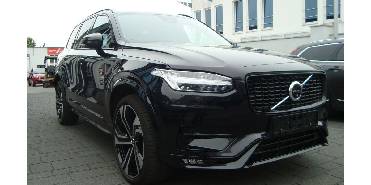 Volvo XC90 61.248 km 49.600 &euro; Köln 51149
