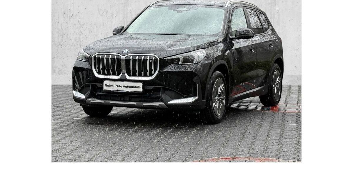 BMW iX1 11.216 km 34.890 &euro; Köln-Nord 50739