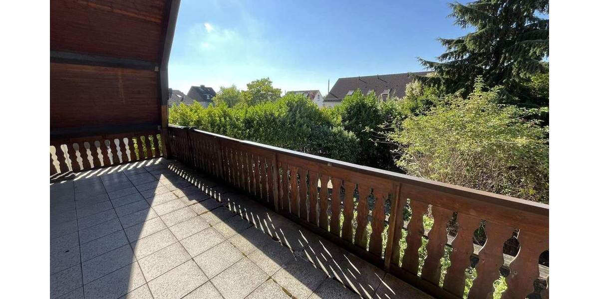 Einfamilienhaus Leverkusen Schlebusch - 6 Zimmer, 173 m&sup2;, 450.000&euro; | Angebot:25675621