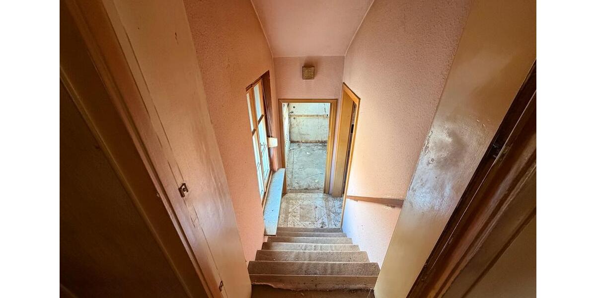 Reihenhaus Swisttal - 5 Zimmer, 140 m&sup2;, 185.000&euro; | Angebot:27285292