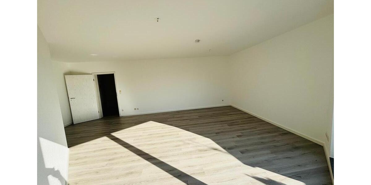 Etagenwohnung Köln Mülheim - 2 Zimmer, 78 m&sup2;, 1.500&euro; | Angebot:25981160