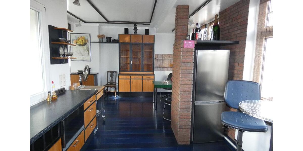 Dachgeschoßwohnung Leverkusen - 4 Zimmer, 173 m&sup2;, 1.350&euro; | Angebot:18656969