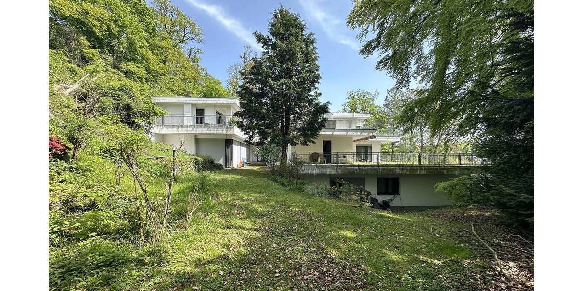 Anwesen der 1970er Jahre in TOP Hanglage Bad Godesberg, Sanierungsobjekt mit Entwicklungspotential - Einfamilienhaus Bonn Bad Godesberg | Angebot:24703452