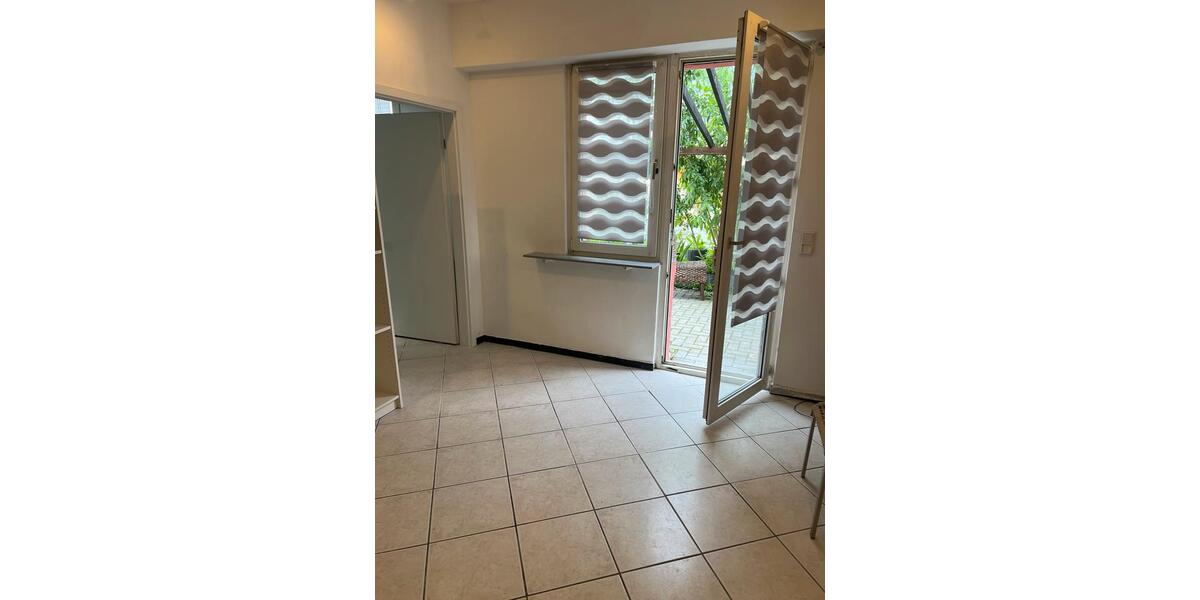 Erdgeschoßwohnung Niederkassel - 2 Zimmer, 55 m&sup2;, 1.100&euro; | Angebot:26620004