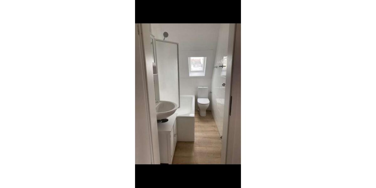 Maisonettenwohnung Troisdorf - 4 Zimmer, 122 m&sup2;, 1.700&euro; | Angebot:25925613