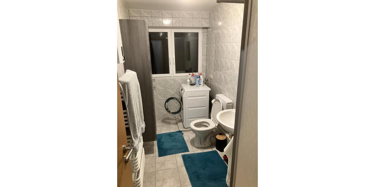 Dachgeschoßwohnung Bornheim - 3 Zimmer, 54 m&sup2;, 707&euro; | Angebot:25981073