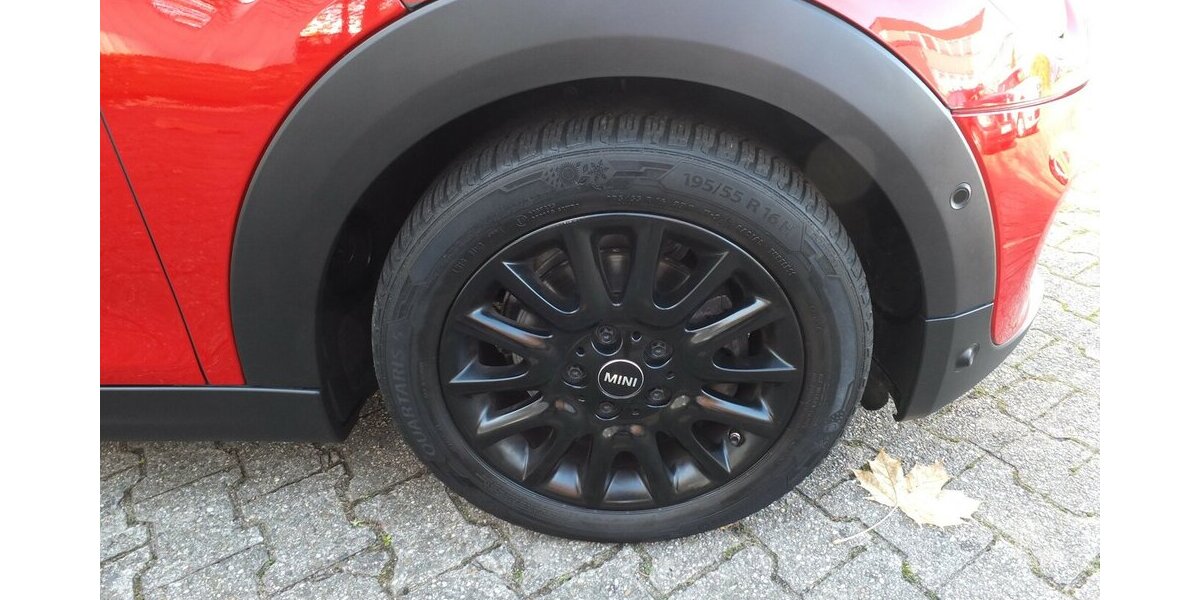 Mini ONE NAVI KLIMAAUT BLUETOOTH PDC 5-TÜRIG 108.788 km 9.904 &euro; Köln 50858