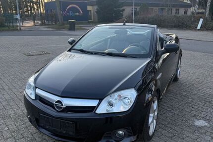 Opel Tigra 153.000 km 2.150 &euro; Glesch 50126