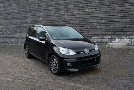 VW up! 59.879 km 12.200 &euro; Köln 50769