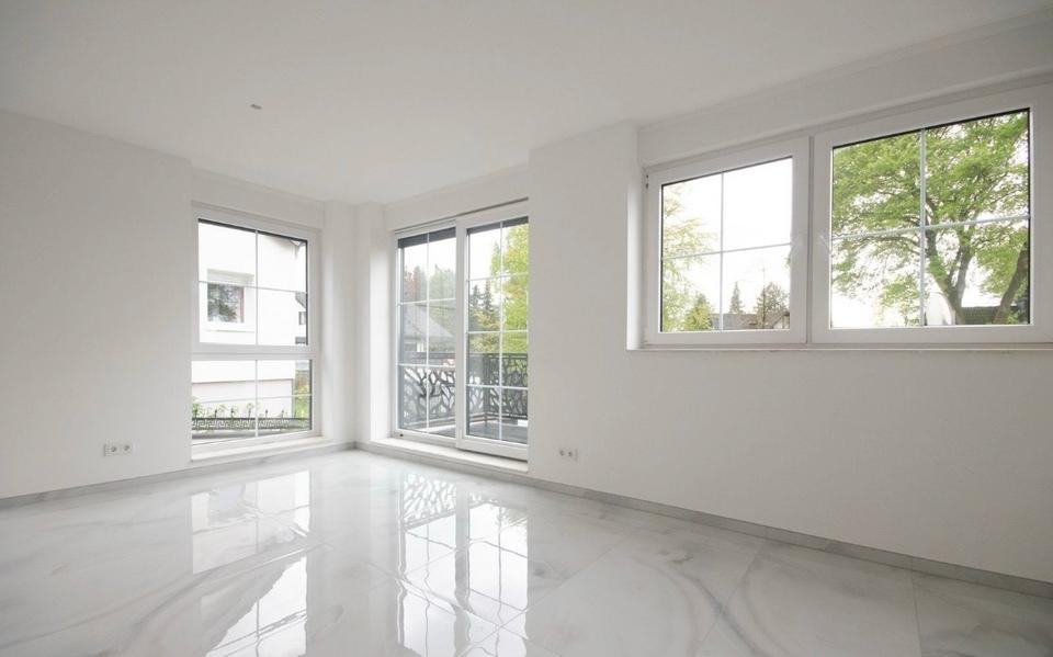 Doppelhaushälfte Lohmar - 7 Zimmer, 200 m&sup2;, 2.500&euro; | Angebot:26677615