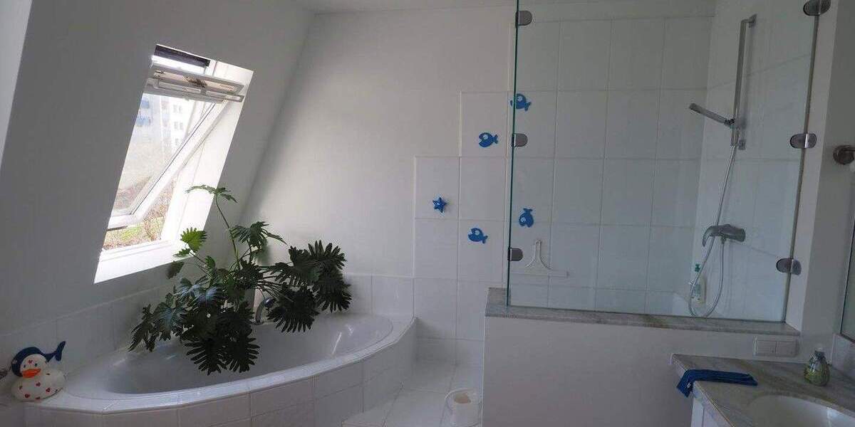 Etagenwohnung Bonn Endenich - 3 Zimmer, 106 m&sup2;, 440.000&euro; | Angebot:25820006