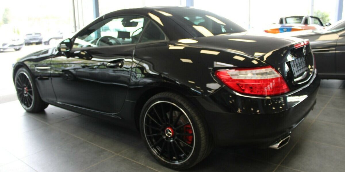 Mercedes-Benz SLK 200 BlueEFFICIENCY 83.438 km 15.980 &euro; Euskirchen 53881